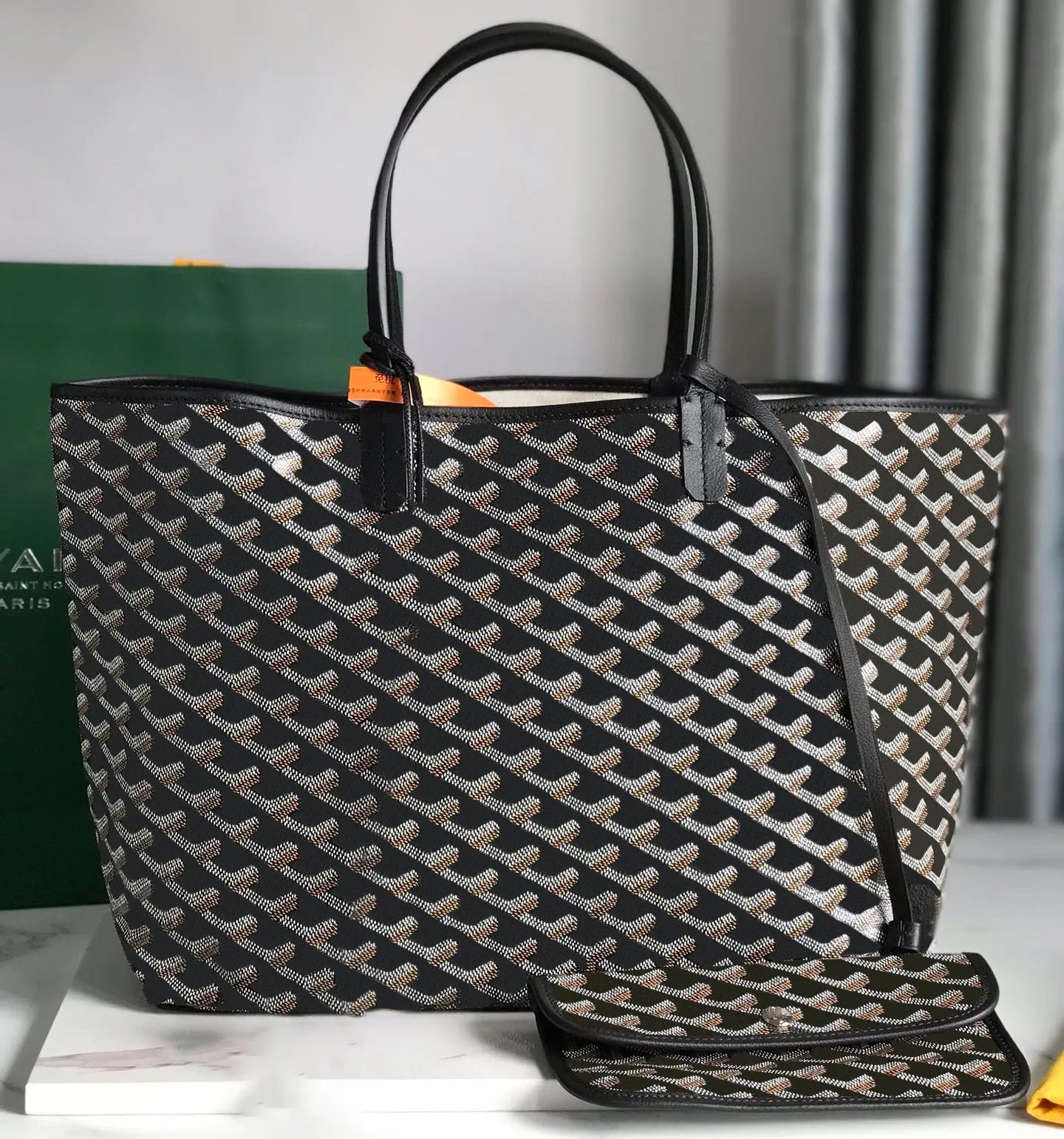 Luxury Designer Tote Bag Women’s High-End Black and Green Letter Handbag