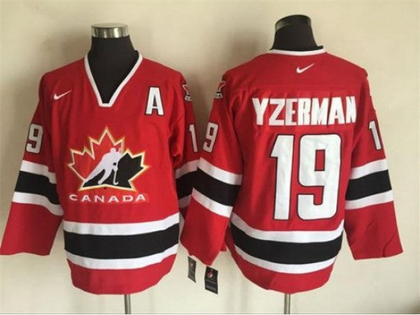 2002 Winter Olympics Team Canada #19 Steve Yzerman CCM Vintage Jersey - Red