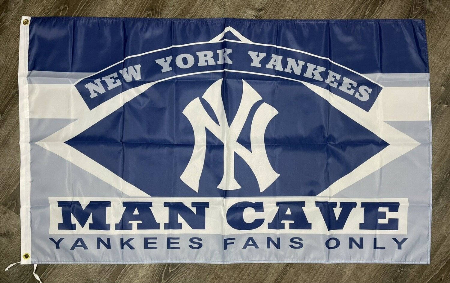 New York Yankees Rangers Giants Knicks Flag 3x5 ft Sports Banner Man-Cave Garage