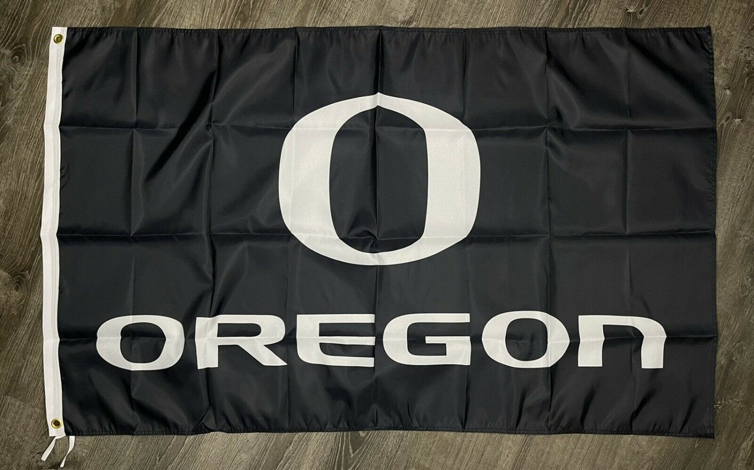 Oregon Ducks Logo Flag 3x5 ft NCAA Black Sports Banner Man-Cave Garage