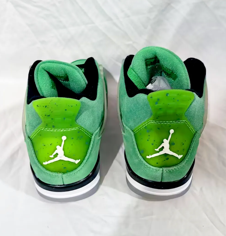 Air Jordan 4 Wahlburgers PE Shoes Sneakers