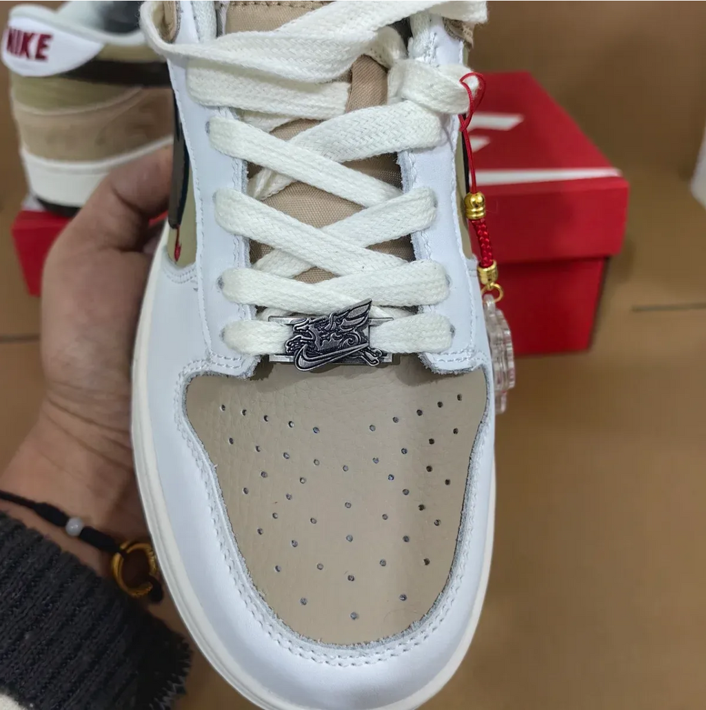 Dunk Low Year Of The Horse Shoes Sneakers