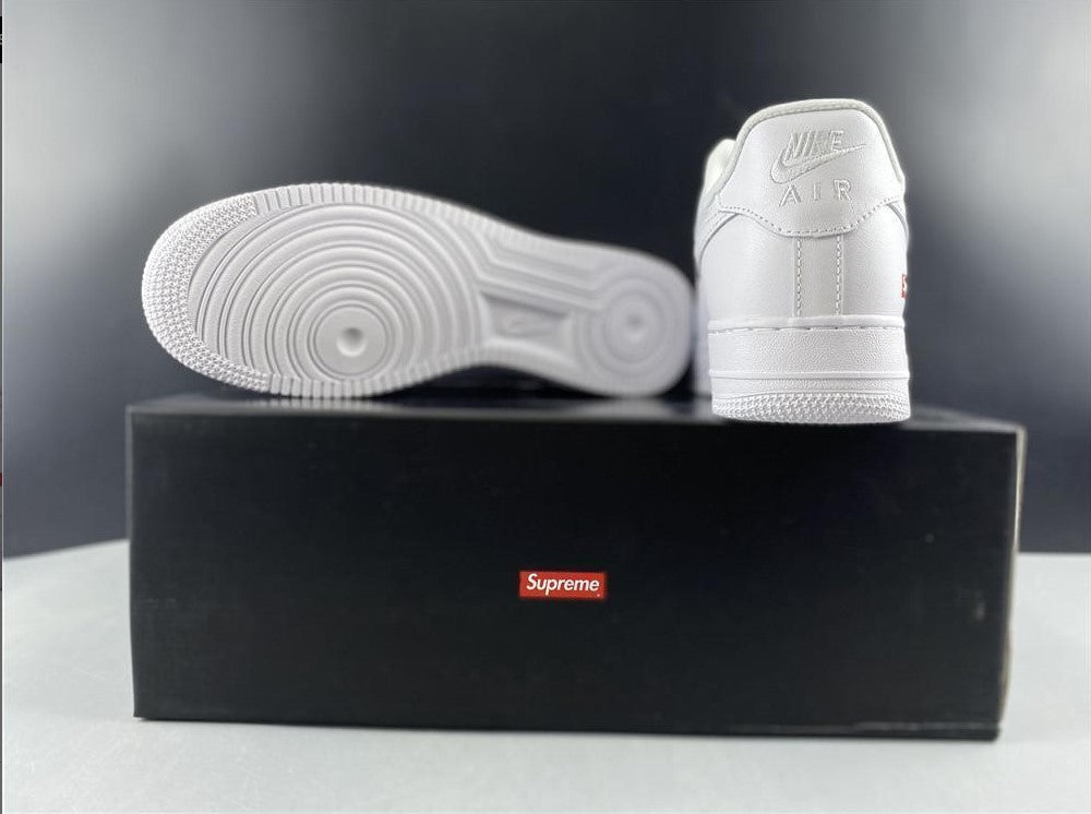 Air Force 1 Low Supreme White Shoes Sneakers