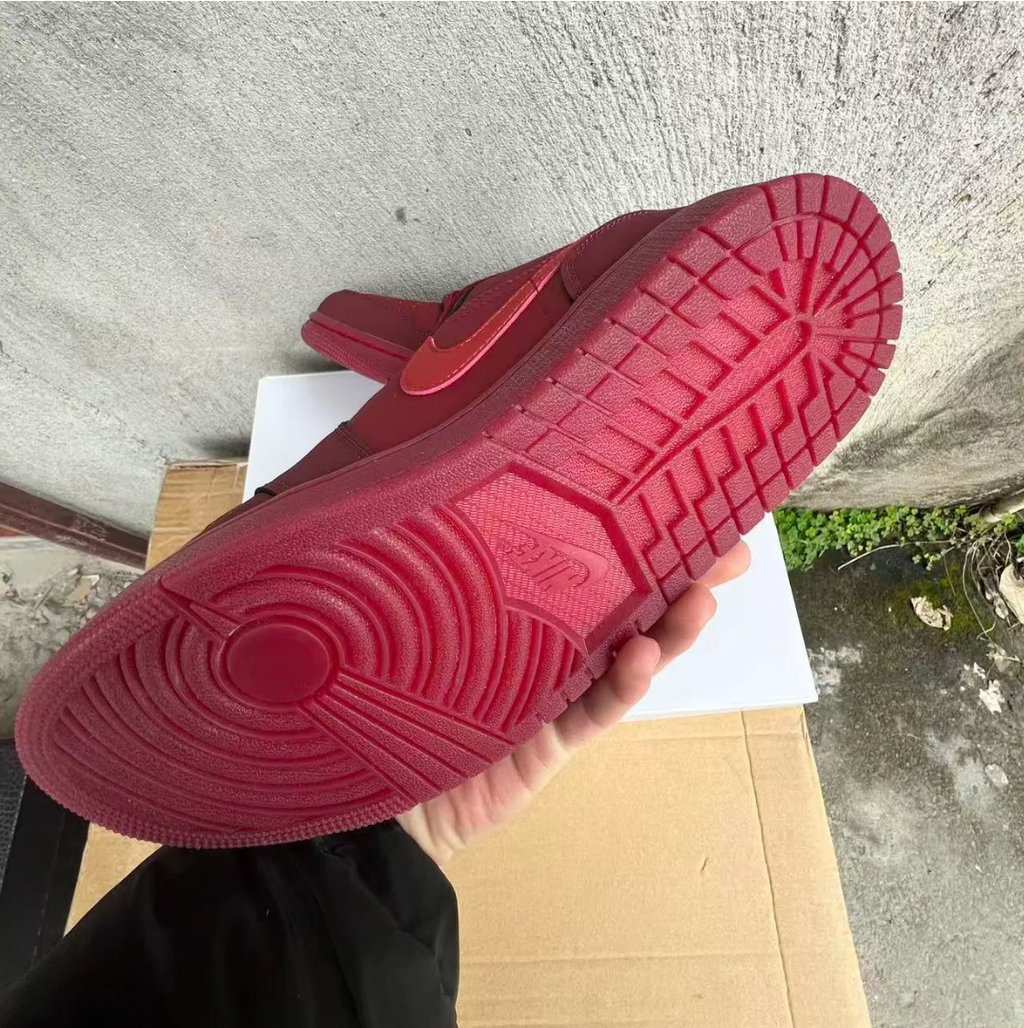 Air Jordan 1 Low SE Valentine’s Day (2026) Shoes Sneakers