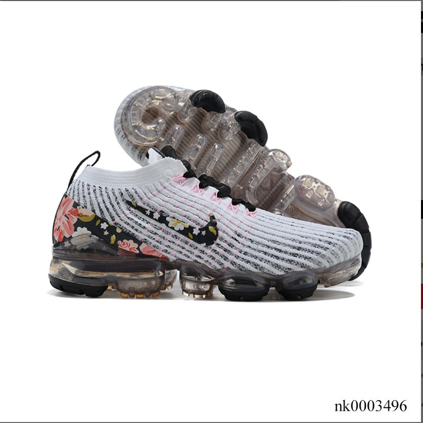 Air VaporMax Flyknit Shoes Sneakers (W) 5