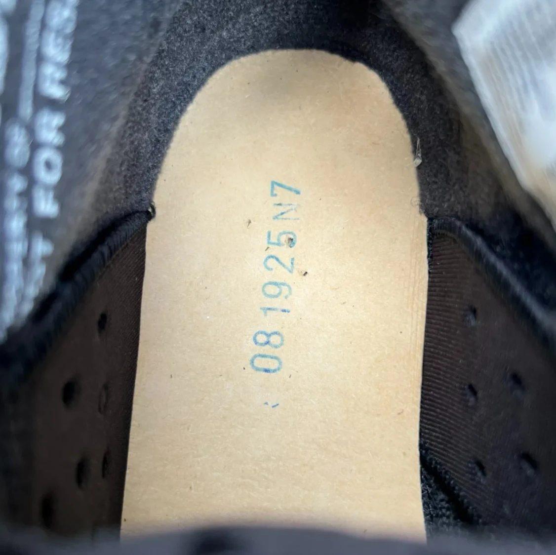 Air Jordan 6 Reverse Infrared Salesman (2026) Shoes Sneaker