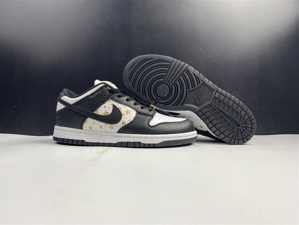 SB Dunk Low Stars Black x Supreme Shoes