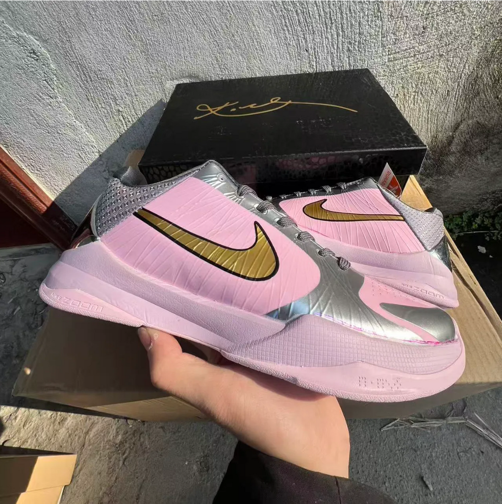 Kobe 5 Protro Arike Ogunbowale PE Shoes Sneakers