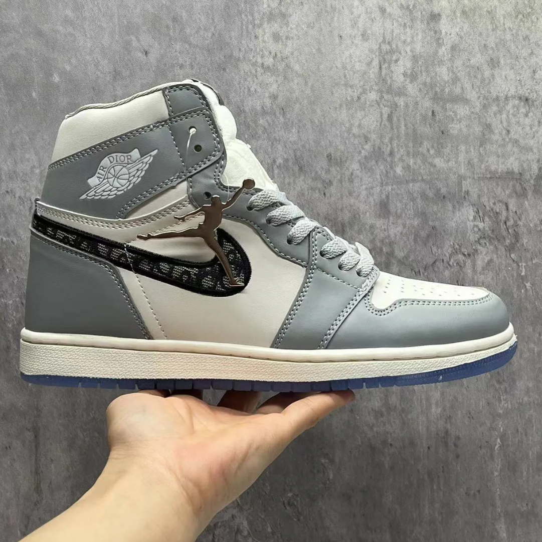 Air Jordan 1 Retro High Dior Shoes Sneakers