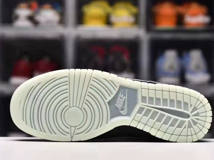 Dunk Low LPL League of Legends Shoes