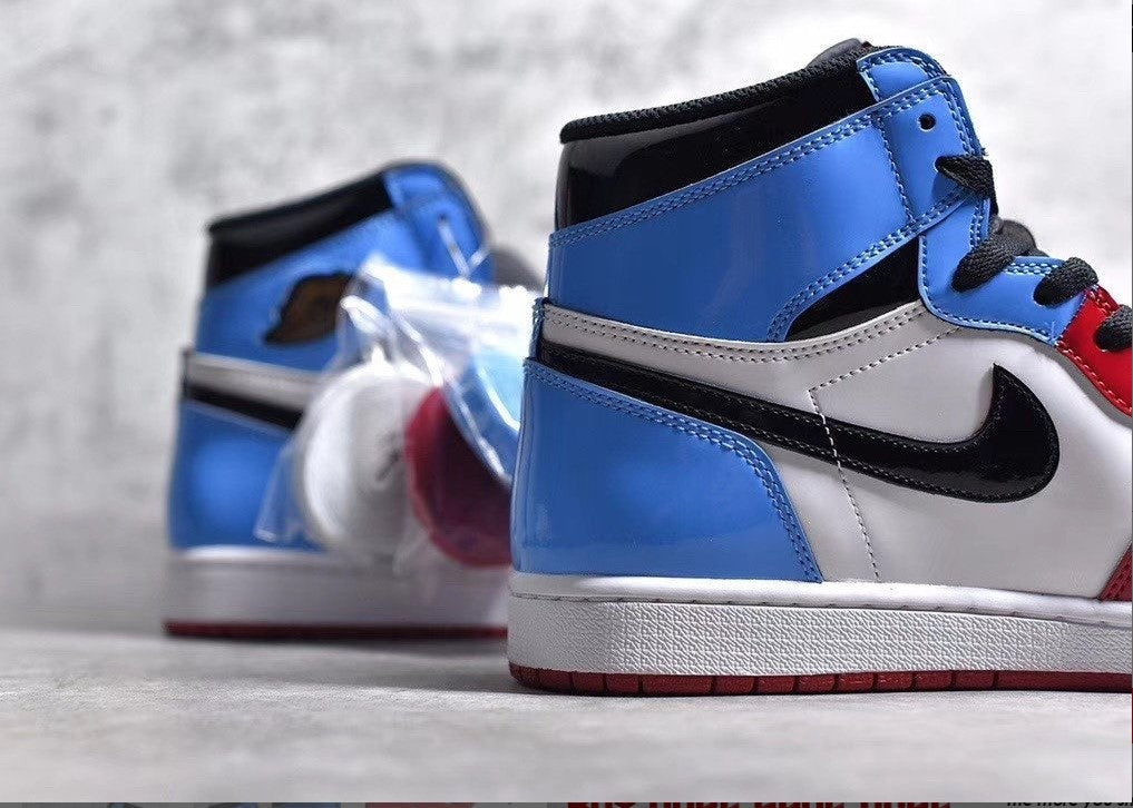 Air Jordan 1 Retro High Fearless UNC Chicago Shoes Sneakers