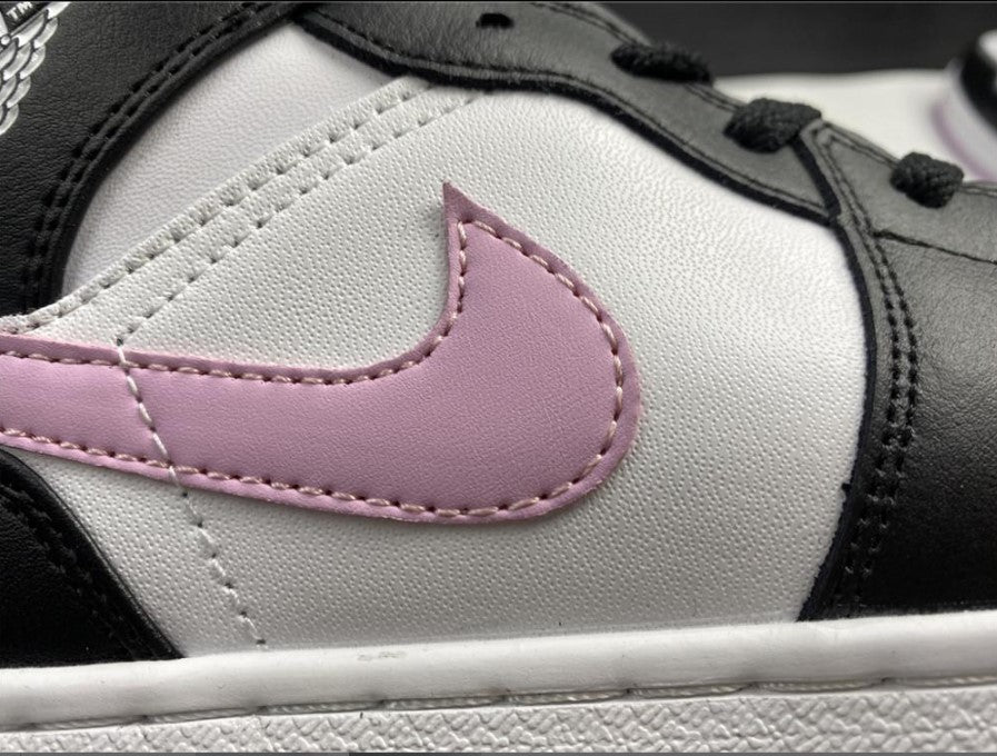 Air Jordan 1 Mid GS Shoes Sneakers