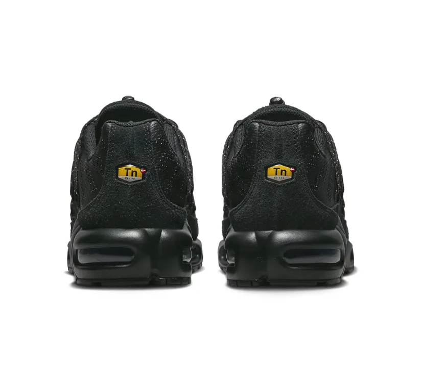 Air Max Plus Utility Black Metallic Silver Shoes Sneakers