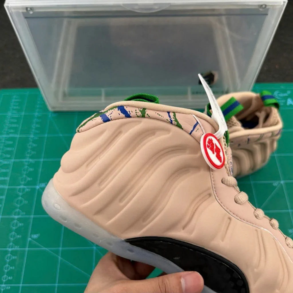 Air Foamposite One Particle Beige Shoes Sneakers