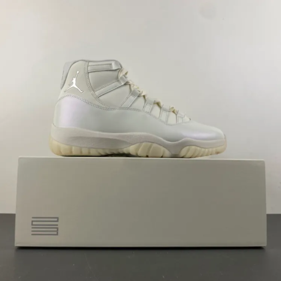 Air Jordan 11 Pearl Shoes Sneaker