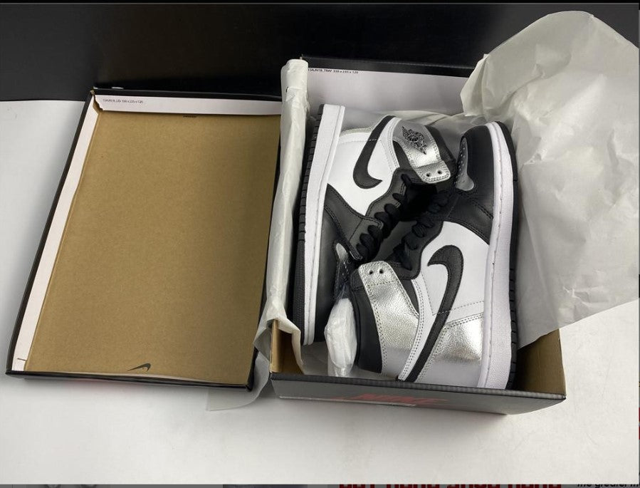 Air Jordan 1 High OG WMNS Silver Toe Shoes Sneakers