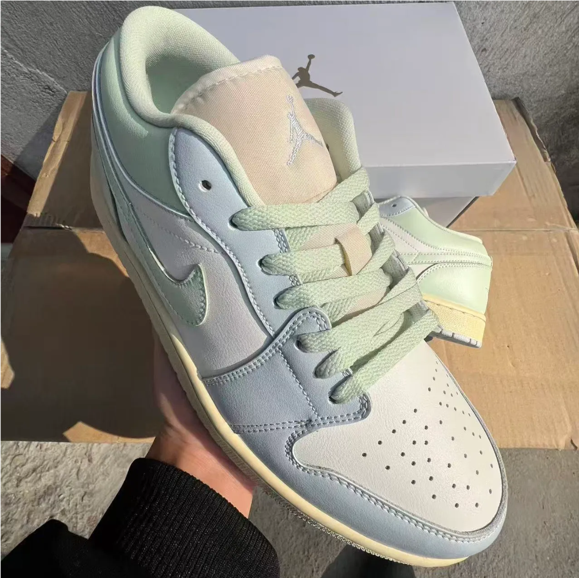 Air Jordan 1 Low Sail Aura Shoes Sneakers