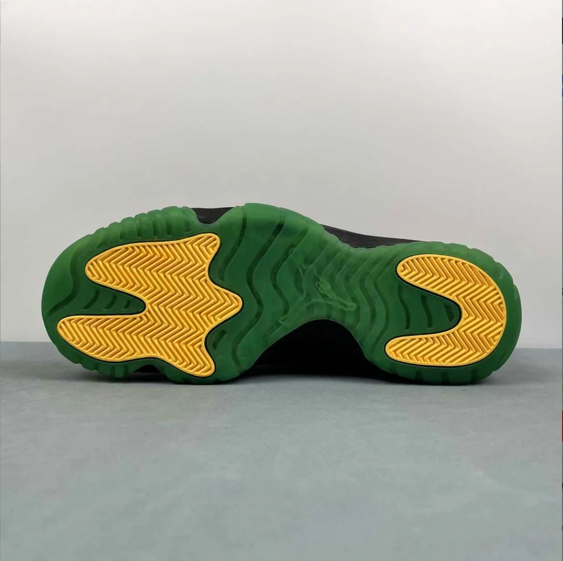 Air Jordan 11 Stealth Tropic Shoes Sneaker