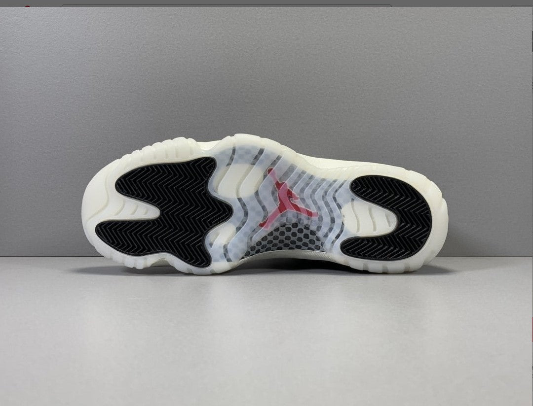 Air Jordan 11 Low Snake Light Bone Shoes Sneakers
