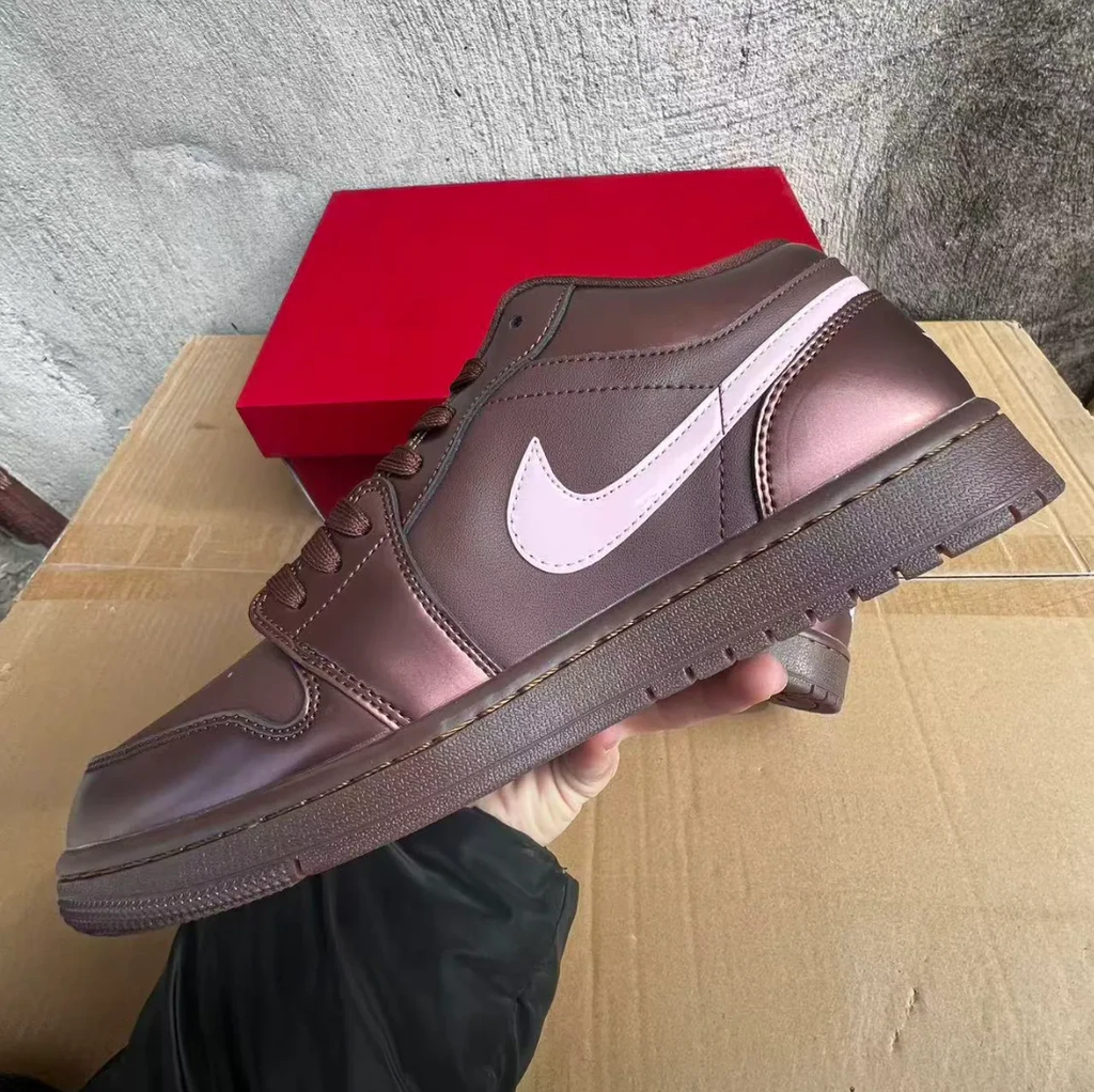 Air Jordan 1 Low ‘Chocolate Valentine’s Day’ Shoes Sneakers