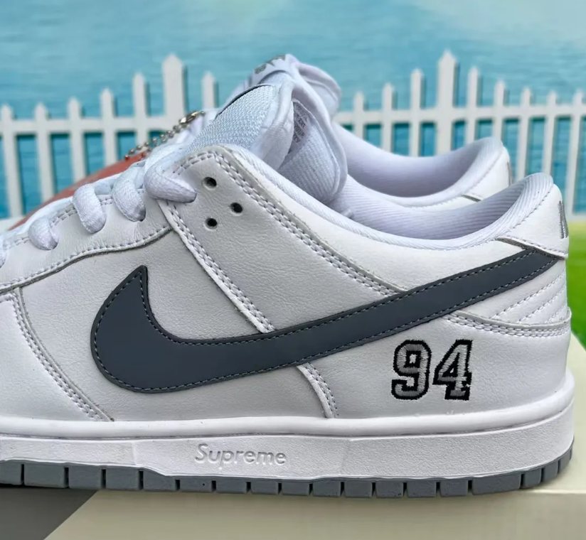 SUP x Dunk Low SB White Shoes Sneakers