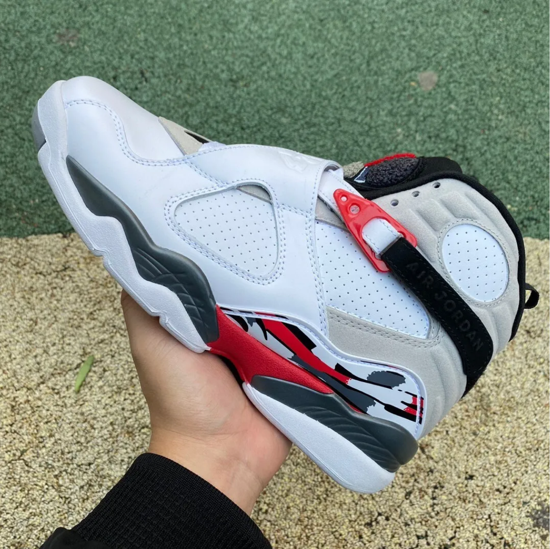 Air Jordan 8 Bugs Bunny (2025) Shoes Sneakers