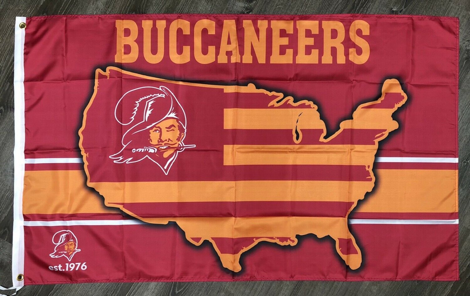 Tampa Bay Buccaneers Retro Man-Cave Flag 3x5 Red Sports Banner Garage New