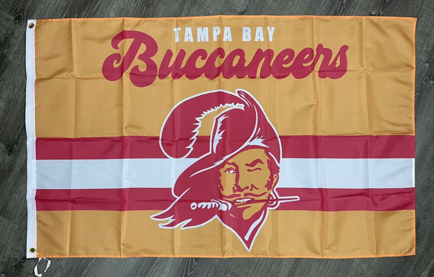 Tampa Bay Buccaneers Retro Style Man-Cave Flag 3x5 ft Sports Banner Garage