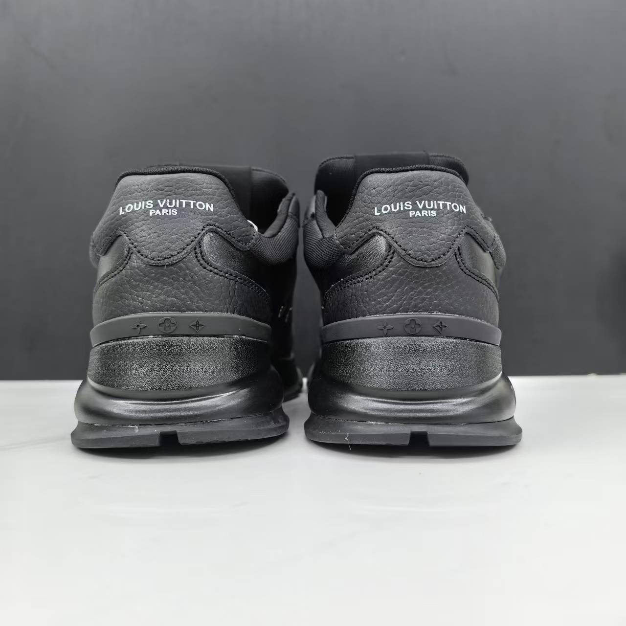 Luxury Lou Paris Classic Trainers Black Shoes Sneakers